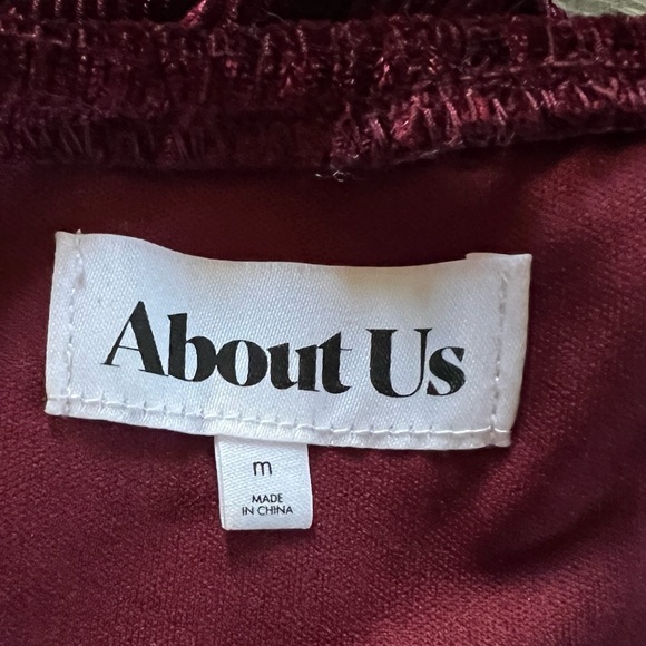 REVOLVE ABOUT US Danielle Red Velvet Off Shoulder Ribbed Bodycon Mini Dress M - Picture 11 of 14